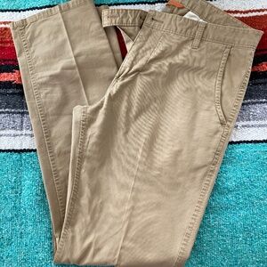 Men's Khaki Dockers